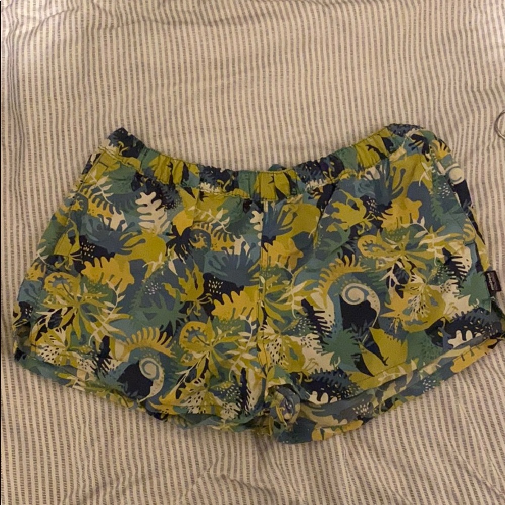 Patagonia barely baggies